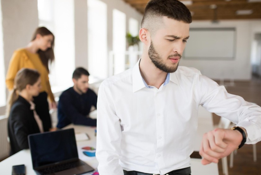 Qué debe incluir un buen software de gestión del personal